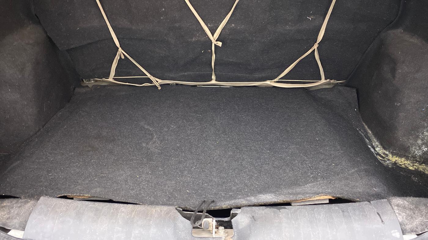 2016 Maruti Swift Dzire VXI, Petrol, Manual, 94,426 km, Boot Inside