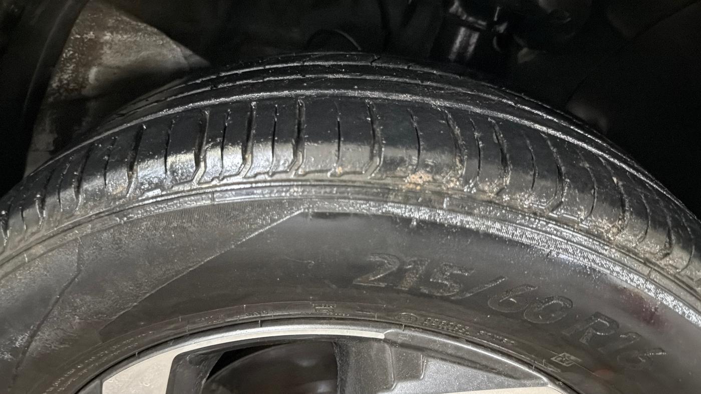 2019 Hyundai VENUE SX 1.0 TURBO, Petrol, Manual, 26,899 km, Right Front Tyre Tread
