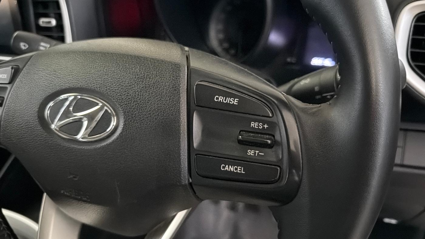 2019 Hyundai VENUE SX 1.0 TURBO, Petrol, Manual, 26,899 km, Adaptive Cruise Control