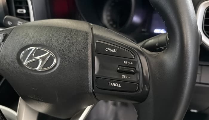 2019 Hyundai VENUE SX 1.0 TURBO, Petrol, Manual, 26,899 km, Adaptive Cruise Control