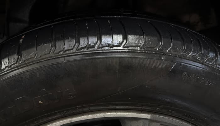 2019 Hyundai VENUE SX 1.0 TURBO, Petrol, Manual, 26,899 km, Left Rear Tyre Tread