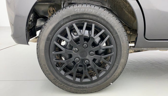 2018 Maruti Alto K10 VXI P, Petrol, Manual, 34,100 km, Right Rear Wheel