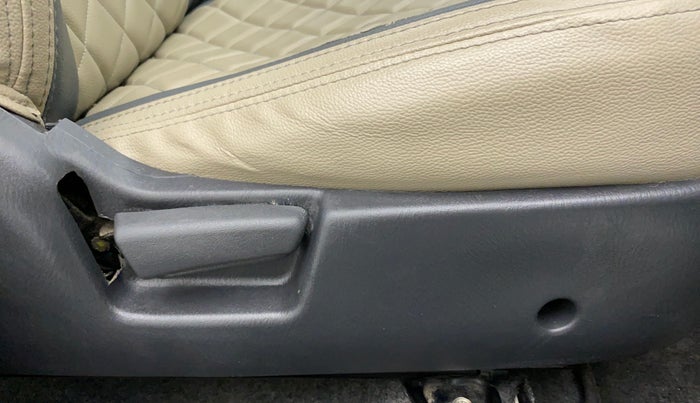 2018 Maruti Alto K10 VXI P, Petrol, Manual, 34,100 km, Driver Side Adjustment Panel