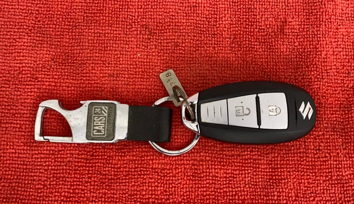 2018 Maruti Baleno ZETA CVT PETROL 1.2, Petrol, Automatic, 25,238 km, Key Close Up