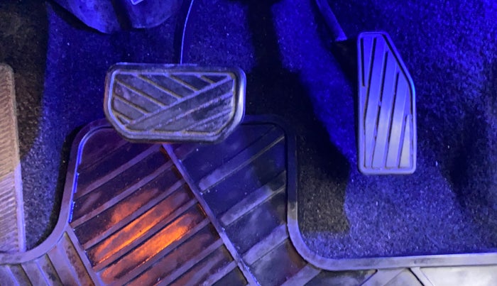 2018 Maruti Baleno ZETA CVT PETROL 1.2, Petrol, Automatic, 25,238 km, Pedals