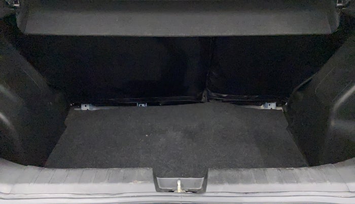 2018 Maruti Baleno ZETA CVT PETROL 1.2, Petrol, Automatic, 25,238 km, Boot Inside