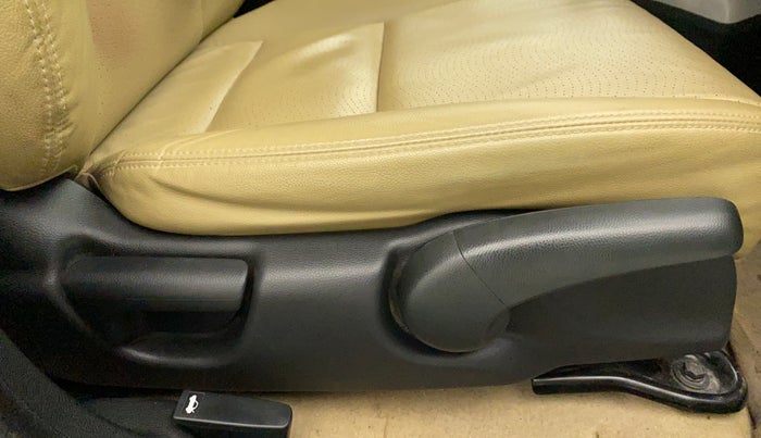 2018 Honda City 1.5L I-VTEC VX, Petrol, Manual, 33,585 km, Driver Side Adjustment Panel