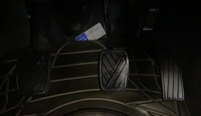 2014 Maruti Celerio ZXI, Petrol, Manual, 38,208 km, Pedals