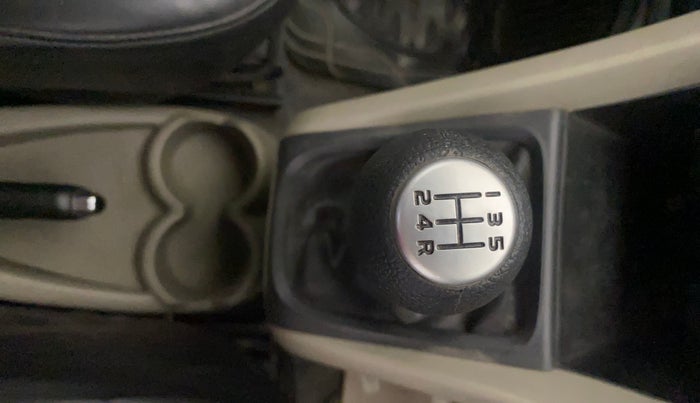 2014 Maruti Celerio ZXI, Petrol, Manual, 38,208 km, Gear Lever