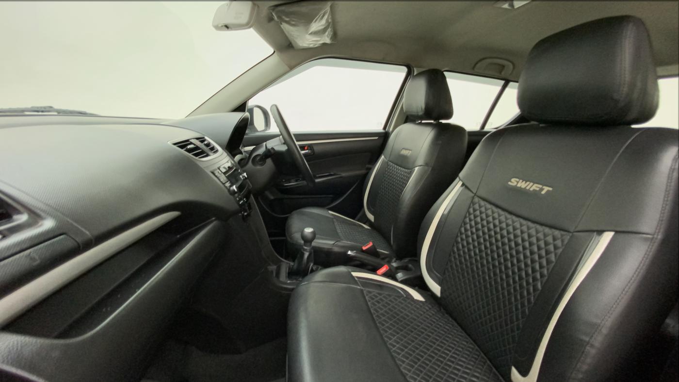2015 Maruti Swift VXI, Petrol, Manual, 68,845 km, Right Side Front Door Cabin