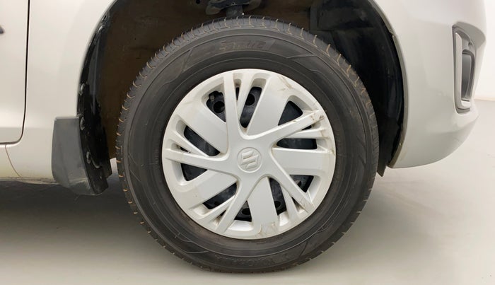 2015 Maruti Swift VXI, Petrol, Manual, 68,845 km, Right Front Wheel