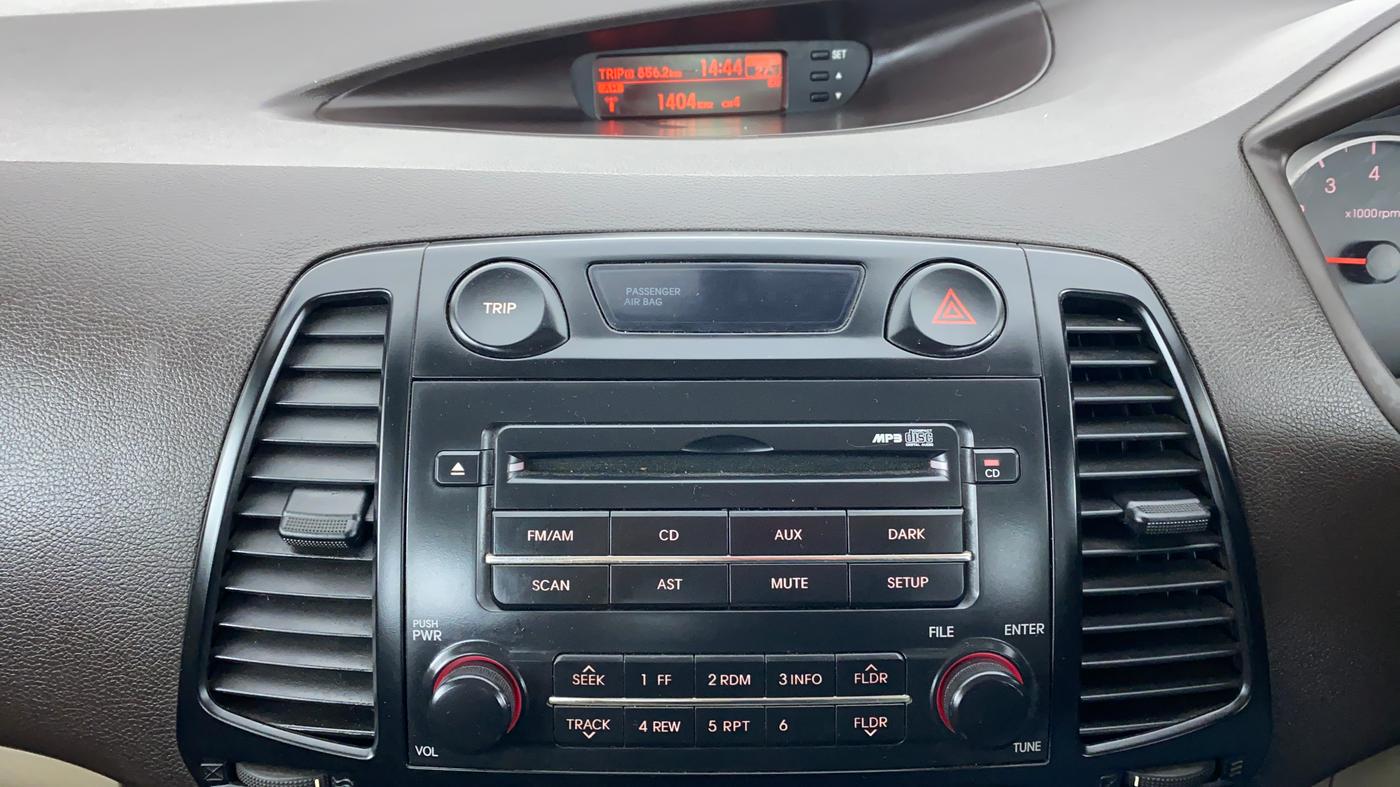 2009 Hyundai i20 ASTA 1.2, Petrol, Manual, 43,707 km, Infotainment System