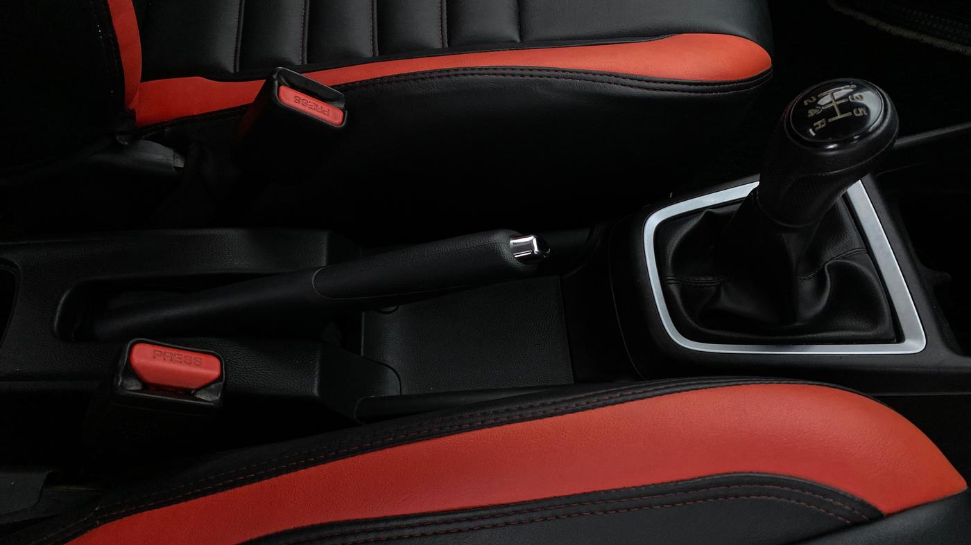 2019 Maruti Swift ZXI+, Petrol, Manual, 82,012 km, Gear Lever