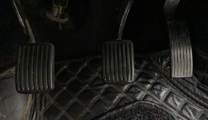 2022 Hyundai GRAND I10 NIOS SPORTZ 1.2 KAPPA VTVT CNG, CNG, Manual, 35,825 km, Pedals