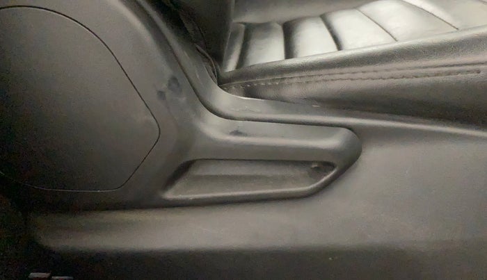 2020 Tata NEXON XMA PETROL, CNG, Automatic, 91,310 km, Driver Side Adjustment Panel