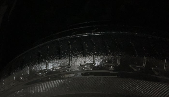 2012 Honda City 1.5L I-VTEC V MT, Petrol, Manual, 99,983 km, Right Front Tyre Tread