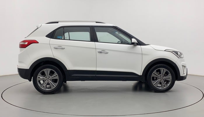 2017 Hyundai Creta SX PLUS AT 1.6 DIESEL, Diesel, Automatic, 1,11,368 km, Right Side View