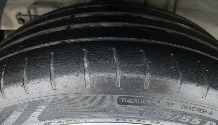 2015 Hyundai i20 Active 1.2 SX, Petrol, Manual, 32,533 km, Right Rear Tyre Tread