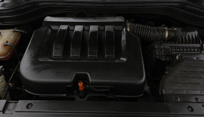 2024 Mahindra XUV700 AX 5 P AT 5 STR, Petrol, Automatic, 49,602 km, Engine View