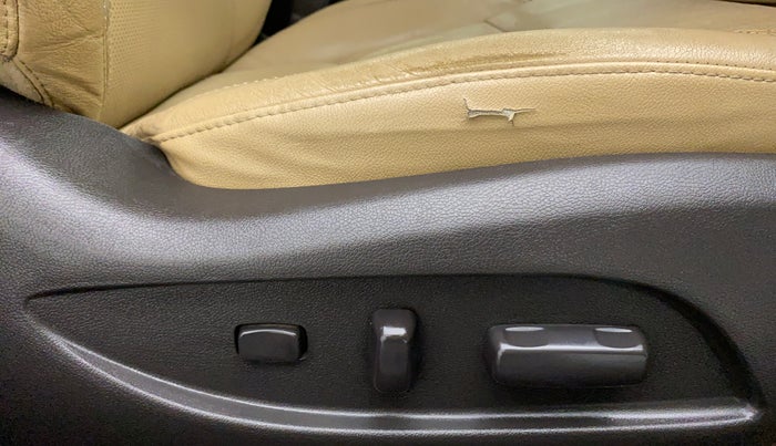 2014 Hyundai Sonata 2.4 GDI AT, Petrol, Automatic, 84,362 km, Driver Side Adjustment Panel