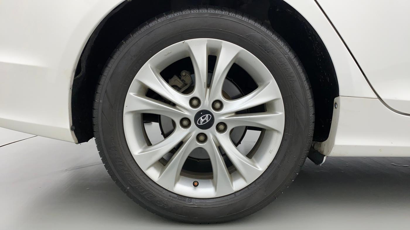 2014 Hyundai Sonata 2.4 GDI AT, Petrol, Automatic, 84,362 km, Right Rear Wheel