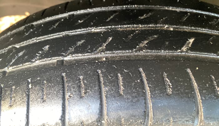 2017 Maruti Wagon R 1.0 VXI, Petrol, Manual, 79,970 km, Left Front Tyre Tread