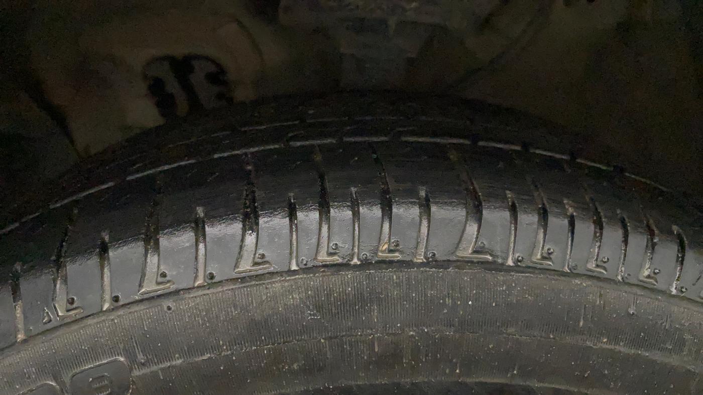 2019 Hyundai Creta EX 1.4 DIESEL, Diesel, Manual, 1,13,444 km, Left Front Tyre Tread