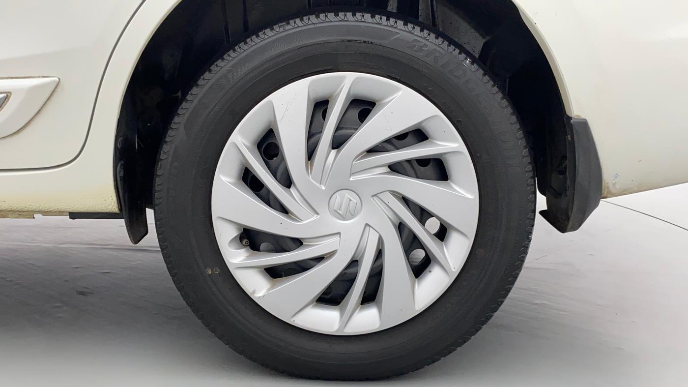 2020 Maruti Ertiga VXI CNG, CNG, Manual, 33,895 km, Left Rear Wheel