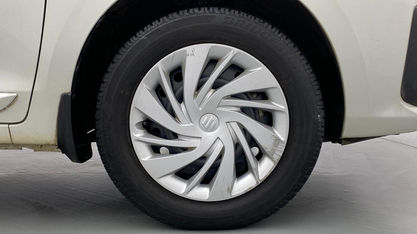 2020 Maruti Ertiga VXI CNG, CNG, Manual, 33,895 km, Right Front Wheel