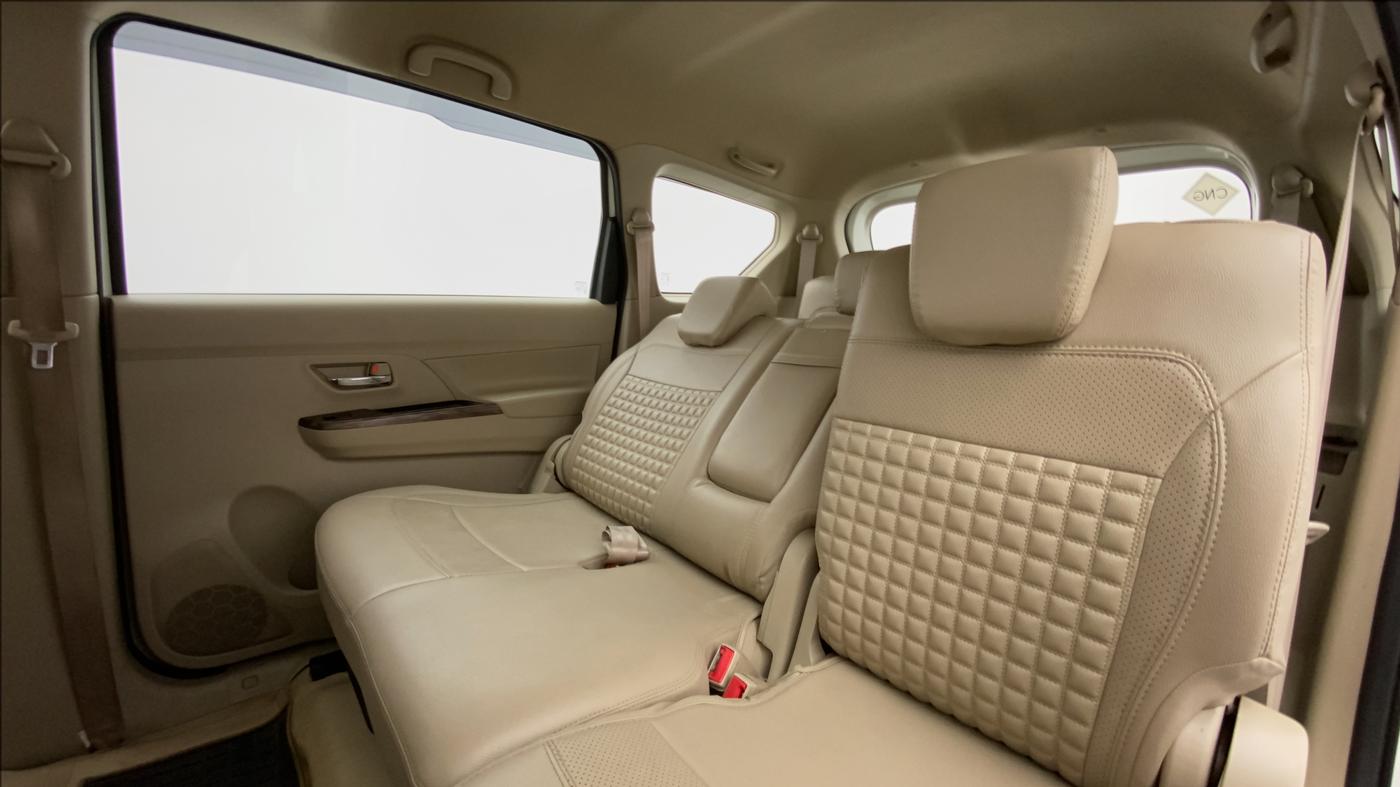 2020 Maruti Ertiga VXI CNG, CNG, Manual, 33,895 km, Reclining Back Row Seats