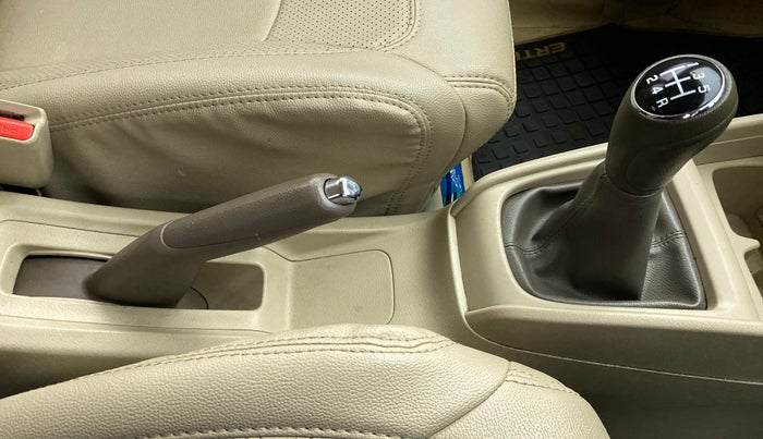 2020 Maruti Ertiga VXI CNG, CNG, Manual, 33,895 km, Gear Lever