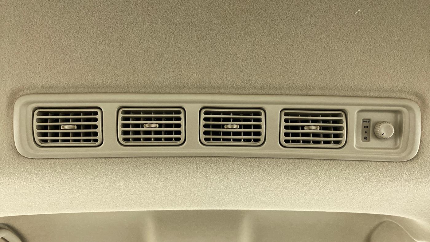 2020 Maruti Ertiga VXI CNG, CNG, Manual, 33,895 km, Rear AC Vents