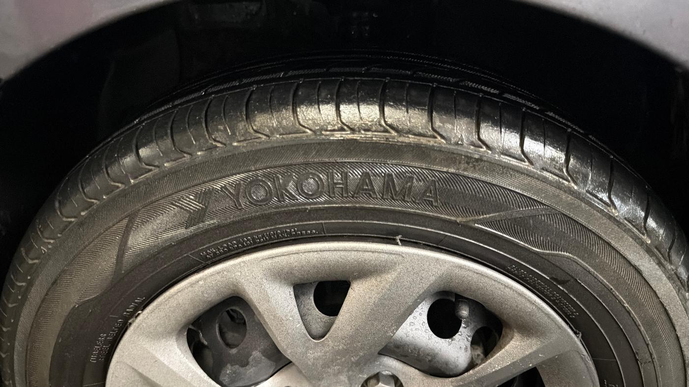 2019 Hyundai Grand i10 SPORTZ 1.2 KAPPA VTVT, CNG, Manual, 66,076 km, Left Front Tyre Tread