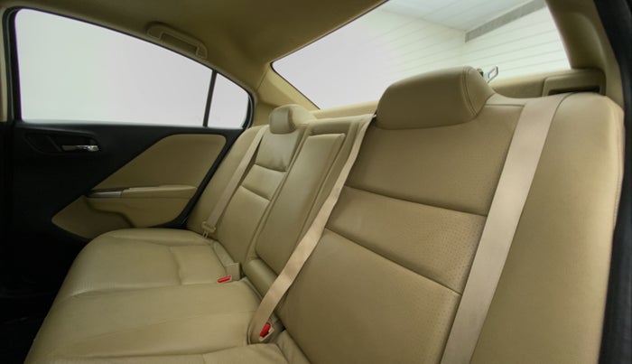 2015 Honda City VX CVT PETROL, Petrol, Automatic, 71,937 km, Right Side Rear Door Cabin