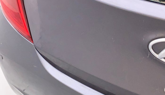 2017 Hyundai Eon ERA +, Petrol, Manual, 21,103 km, Dicky (Boot door) - Minor scratches
