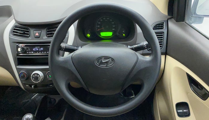 2017 Hyundai Eon ERA +, Petrol, Manual, 21,103 km, Steering Wheel Close Up