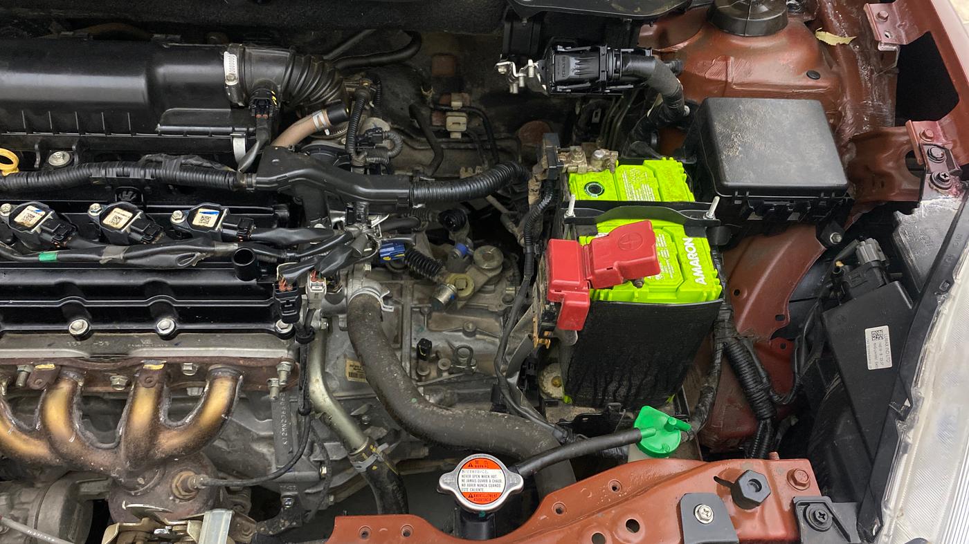2019 Maruti Dzire VXI, Petrol, Manual, 32,768 km, Engine View - Left