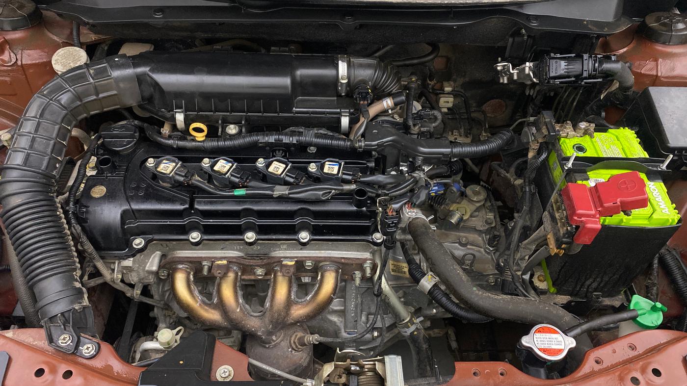 2019 Maruti Dzire VXI, Petrol, Manual, 32,768 km, Engine View