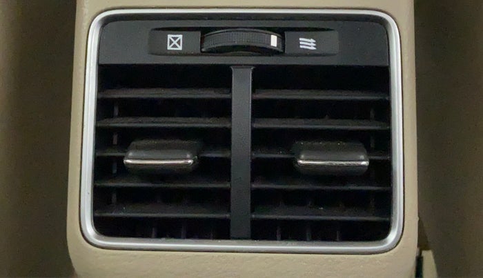 2016 Maruti Ciaz VDI+ SHVS, Diesel, Manual, 91,329 km, Rear AC Vents