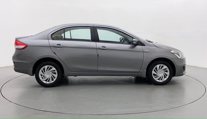 2016 Maruti Ciaz VDI+ SHVS, Diesel, Manual, 91,329 km, Right Side