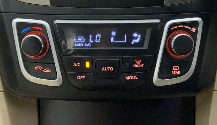 2016 Maruti Ciaz VDI+ SHVS, Diesel, Manual, 91,329 km, Automatic Climate Control