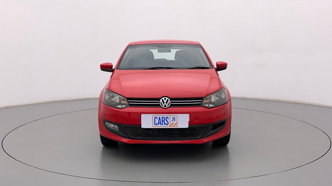 2013 Volkswagen Polo HIGHLINE1.2L, Petrol, Manual, 1,02,757 km, Front
