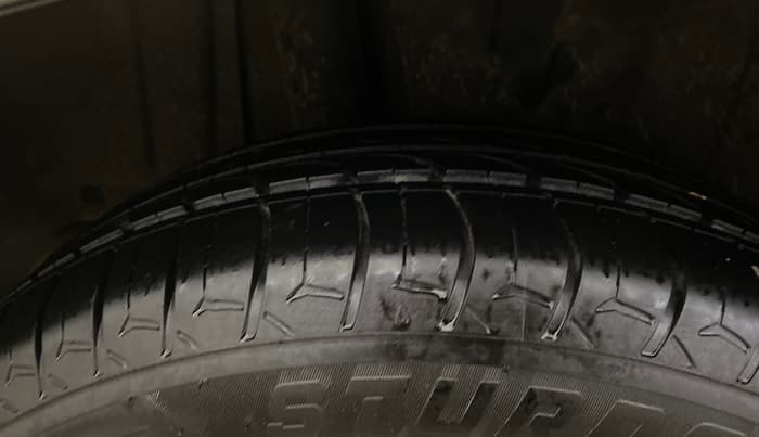 2021 Maruti Ertiga VXI CNG, CNG, Manual, 65,413 km, Right Rear Tyre Tread
