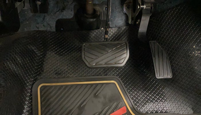 2017 Maruti Celerio ZXI AMT, Petrol, Automatic, 88,518 km, Pedals