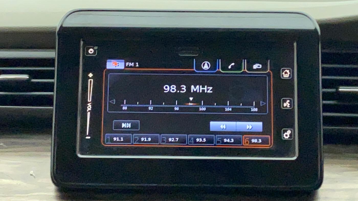 2019 Maruti Ertiga ZXI+ SHVS, Petrol, Manual, 75,175 km, Infotainment System