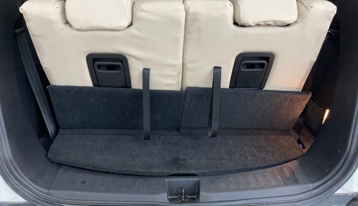 2021 Tata Safari XZA PLUS, Diesel, Automatic, 58,785 km, Boot Inside