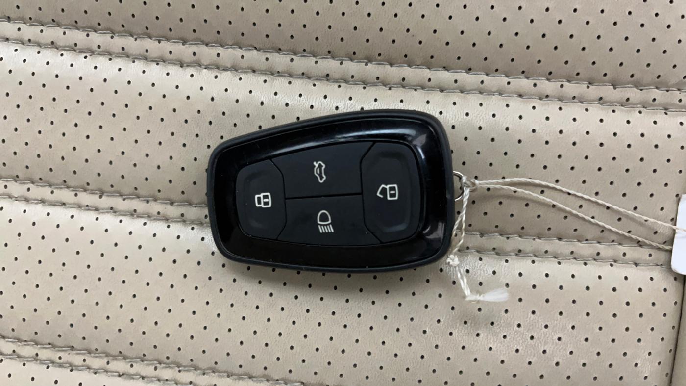 2021 Tata Safari XZA PLUS, Diesel, Automatic, 58,805 km, Key Close Up