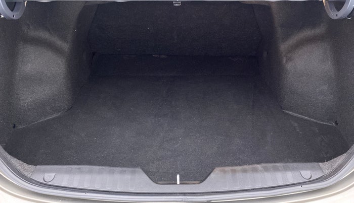 2021 Maruti Ciaz DELTA 1.5 SHVS VVT MT, Petrol, Manual, 3,462 km, Boot Inside