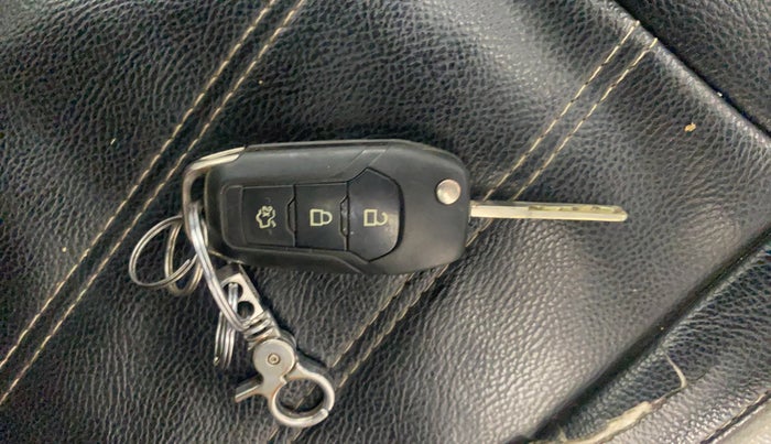 2015 Ford New Figo TREND 1.5L DIESEL, Diesel, Manual, 1,33,962 km, Key Close Up