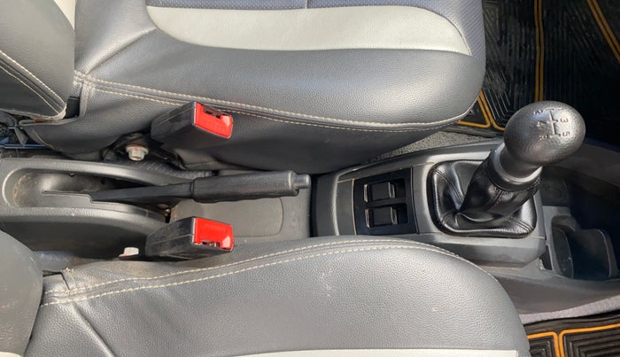 2017 Maruti Alto 800 LXI, Petrol, Manual, 56,747 km, Gear Lever